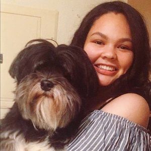 Meet your Posher, Alysia